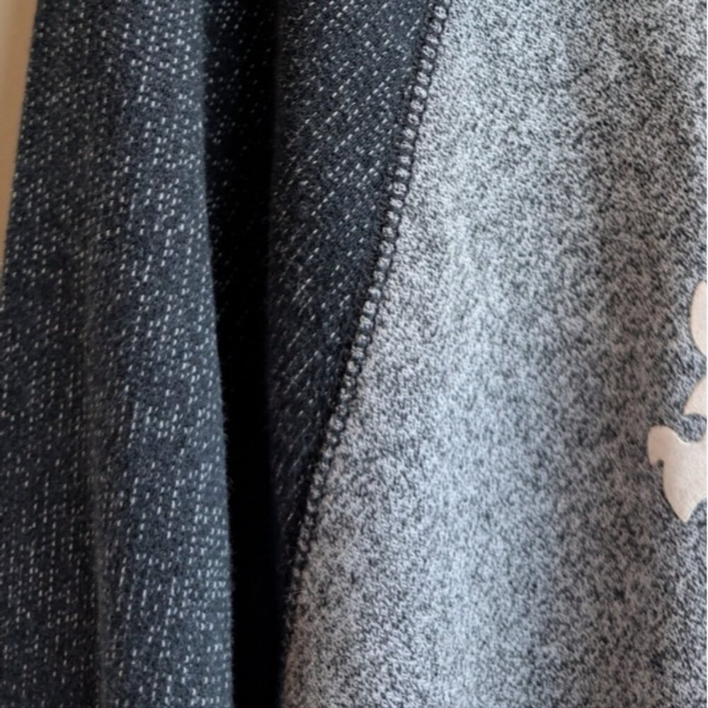 Roots Classic 2 Tone Salt & Pepper Hoodie Sweater - Picture 3 of 6